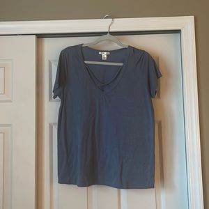 Blue crisscross neckline shirt sleeve top